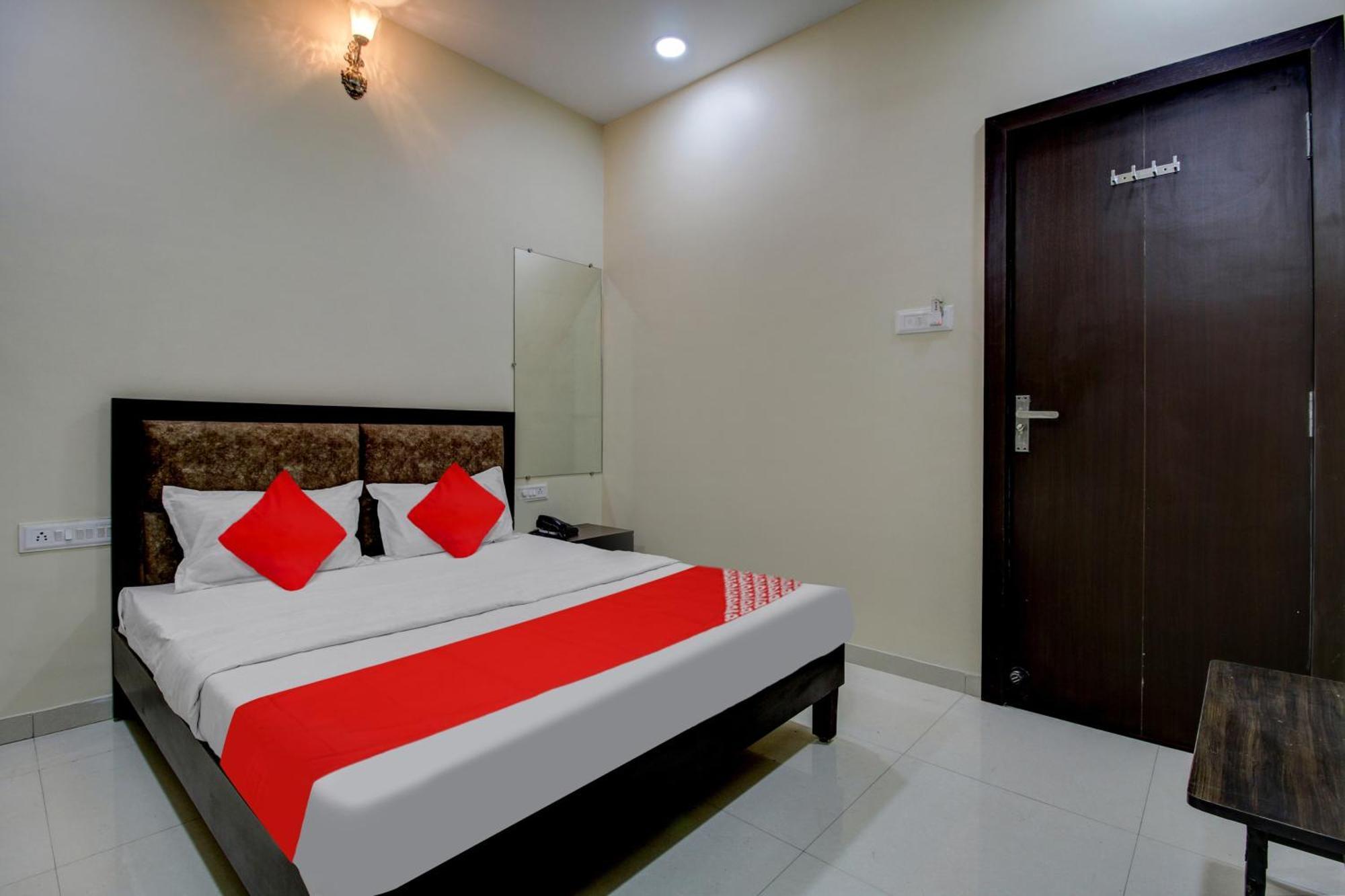 Super Hotel O The Shloka Bhopal Exterior photo
